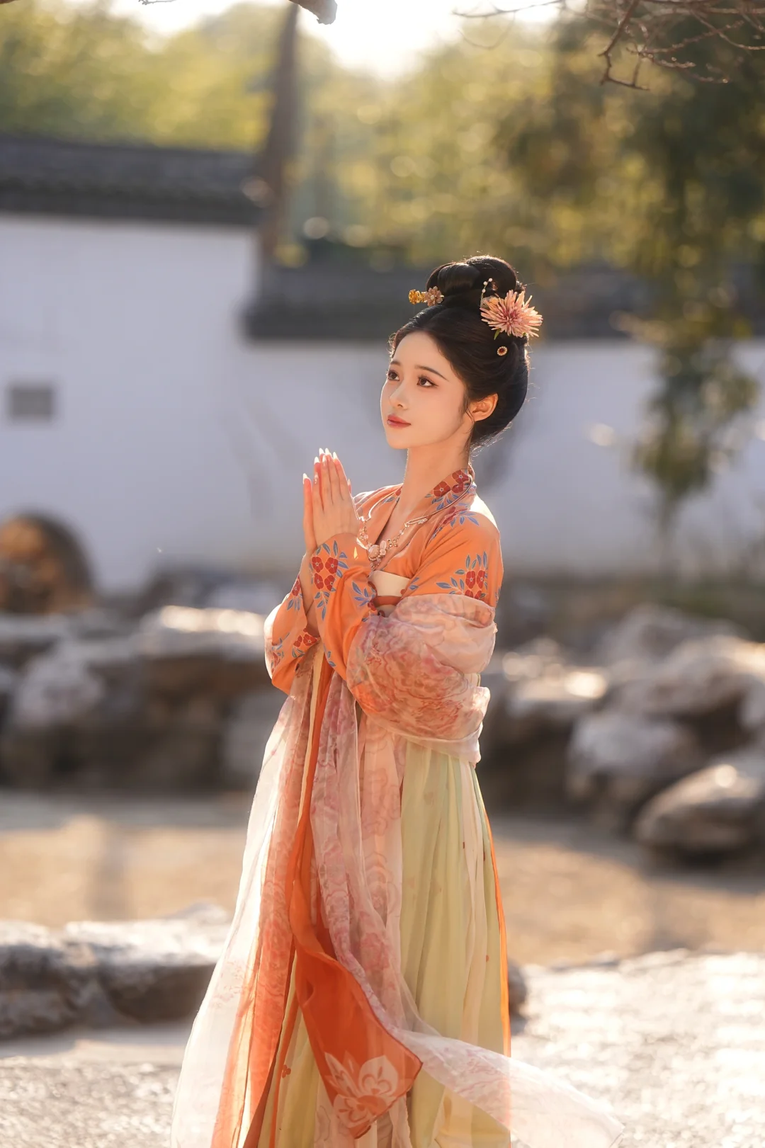 “唯有牡丹真国色”｜《国色芳华》何惟芳仿妆🌺