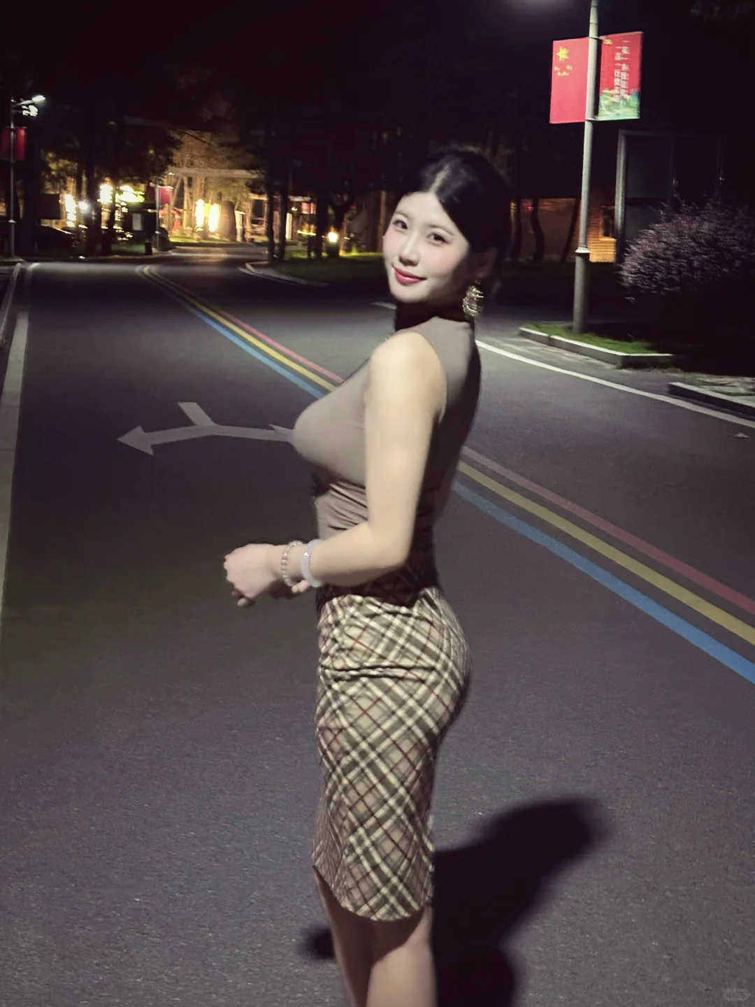 包出片的✅大晚上试试这样拍呢！！
