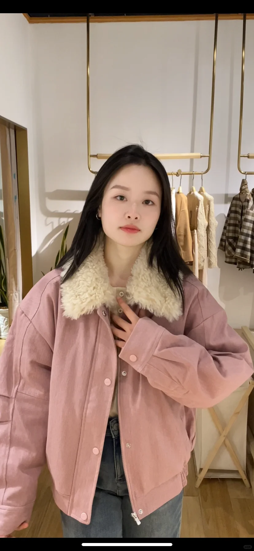 这一身可太有70酷酷女孩身上的复古味儿啦