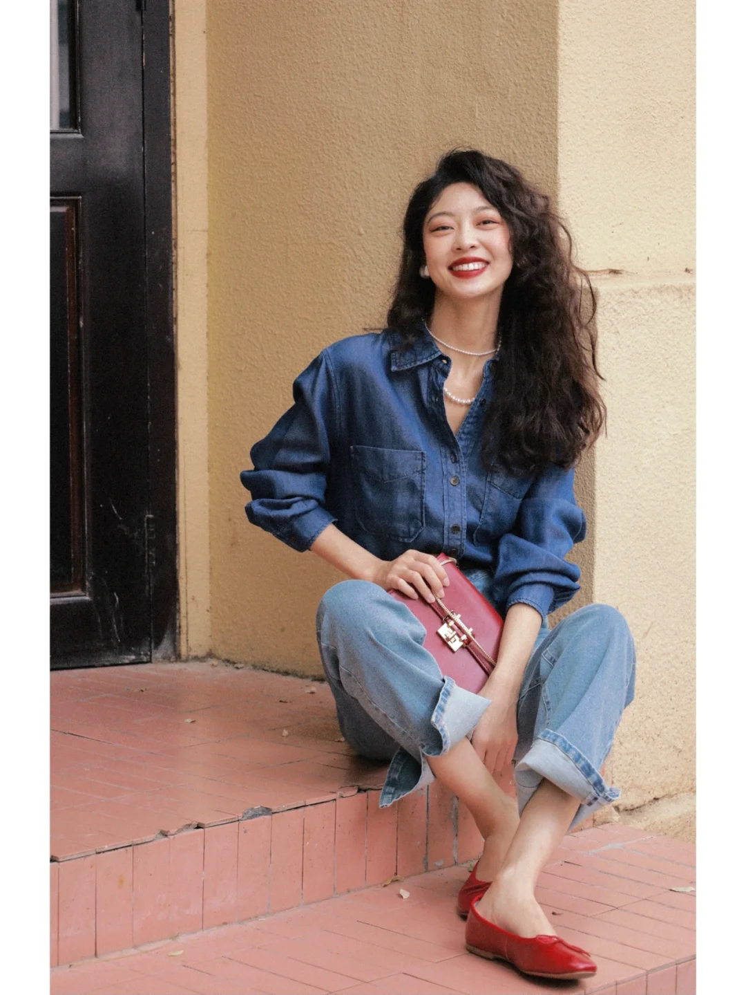 vintage港风复古｜经典的红唇卷发牛仔搭配🍁