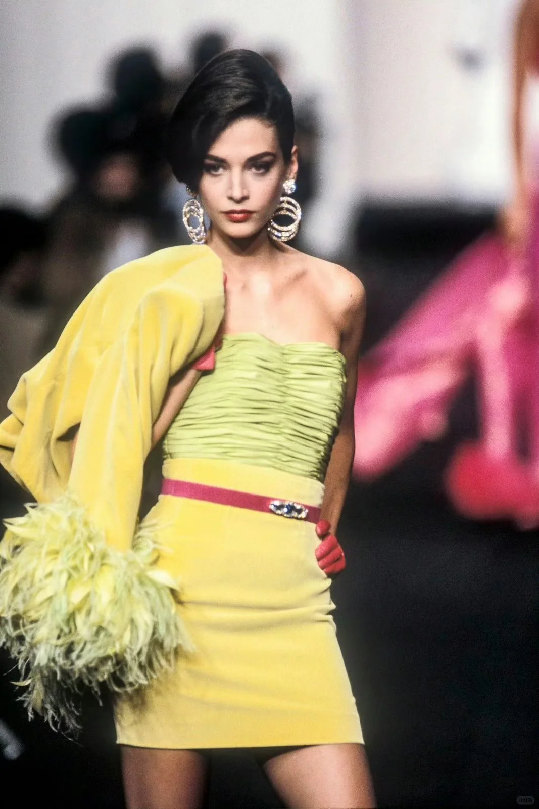 1991年的Balmain，又复古又摩登