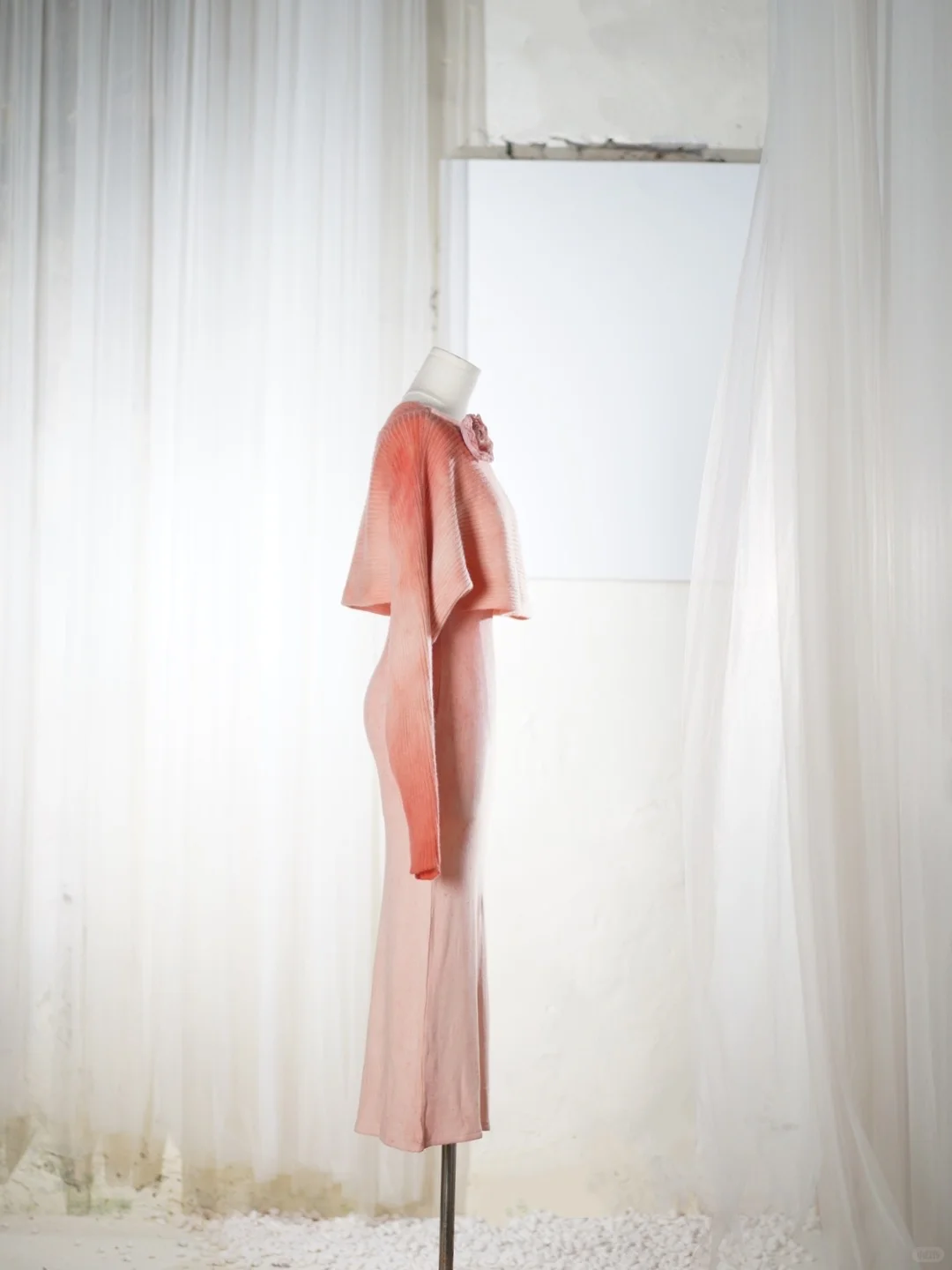 真的超美，性感又仙气，只可惜只有几件…