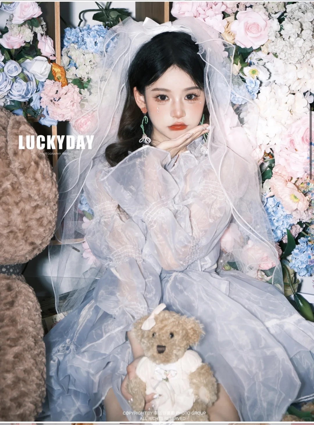 18岁生日照片球球大家帮选风格！！