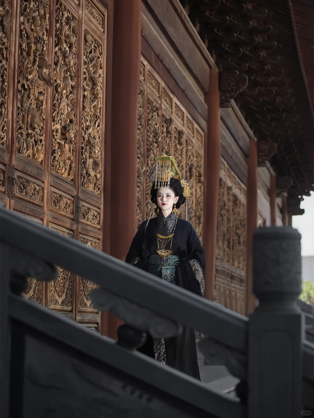 权利是女人最好的医美！权倾朝野的女帝写真