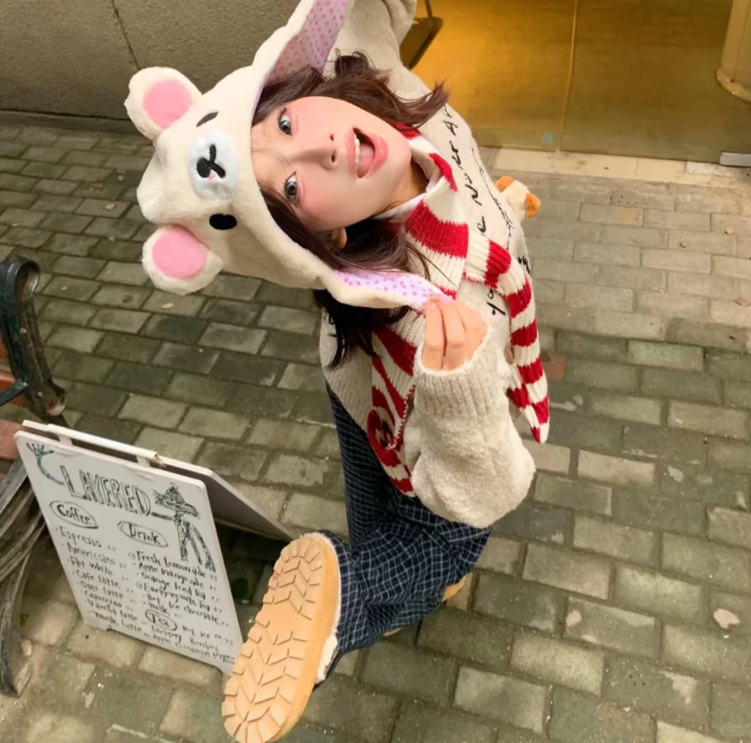 WeChat丨搞怪可爱女头.