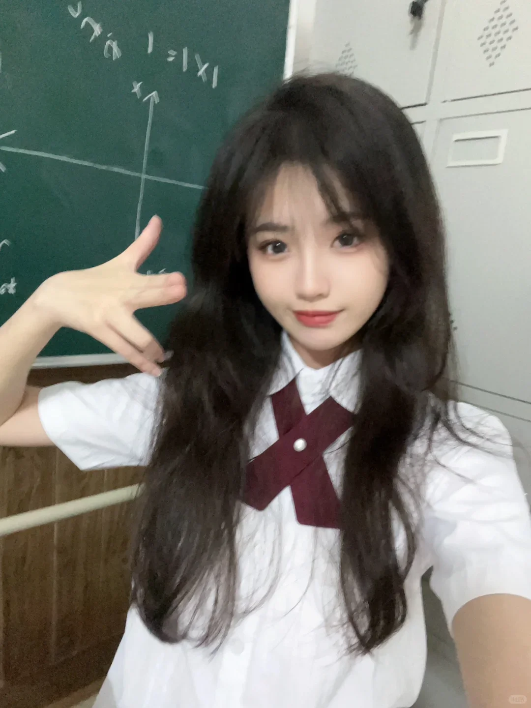 白菜价00后💗10r/1h05在校女大