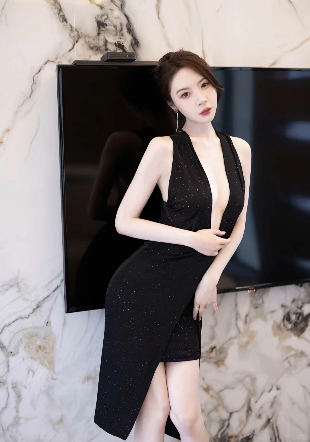 ✨ 高级感拉满！这组暗黑系私房照，等你来