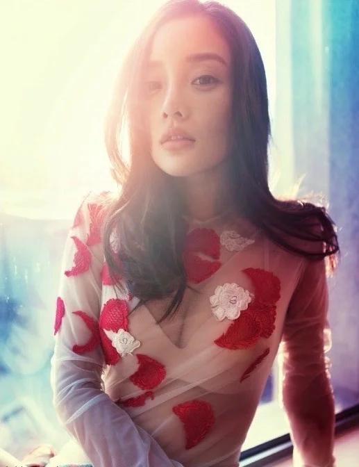 李小璐✨玉足美腿写真