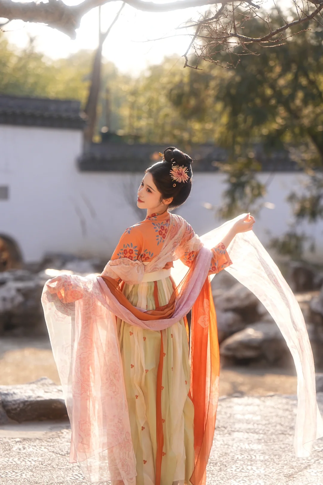 “唯有牡丹真国色”｜《国色芳华》何惟芳仿妆🌺