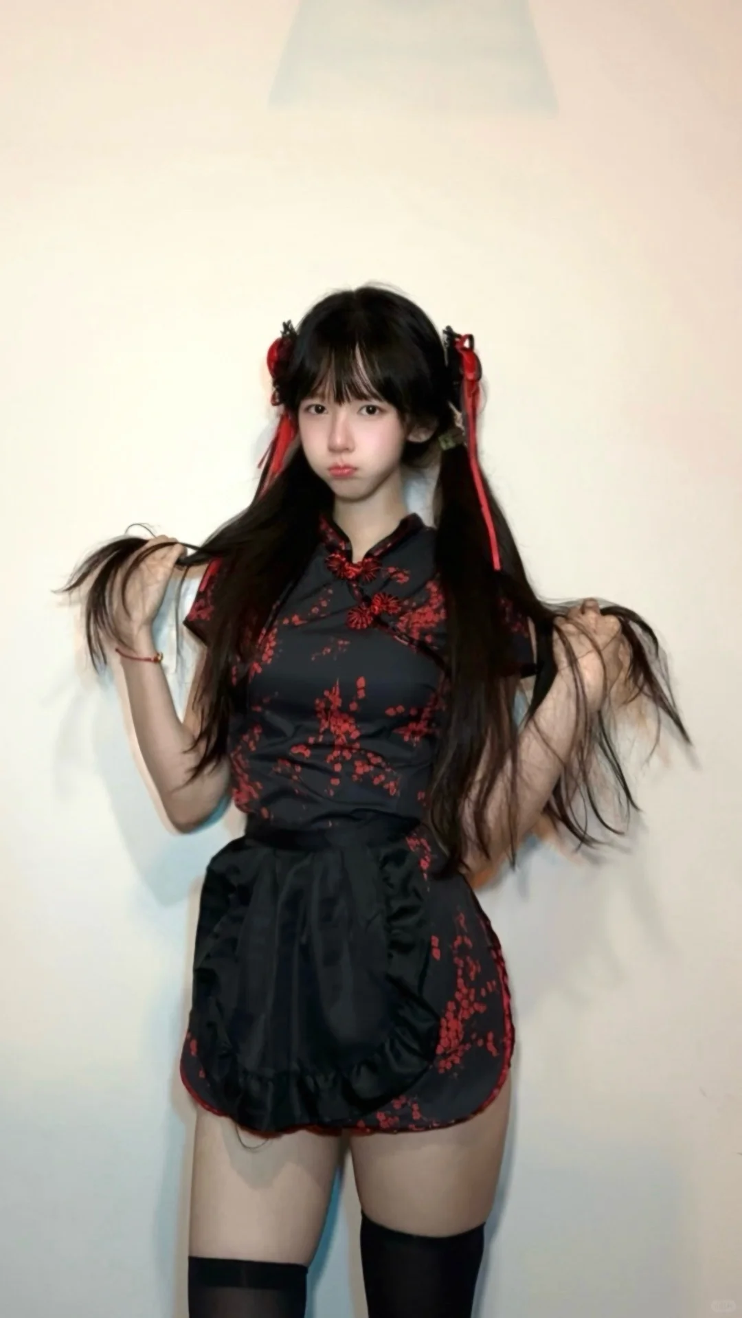 看我不爽的进来吃我一拳