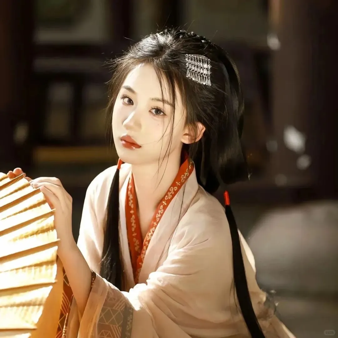 𝑾𝒆𝑪𝒉𝒂𝒕｜更一期古风