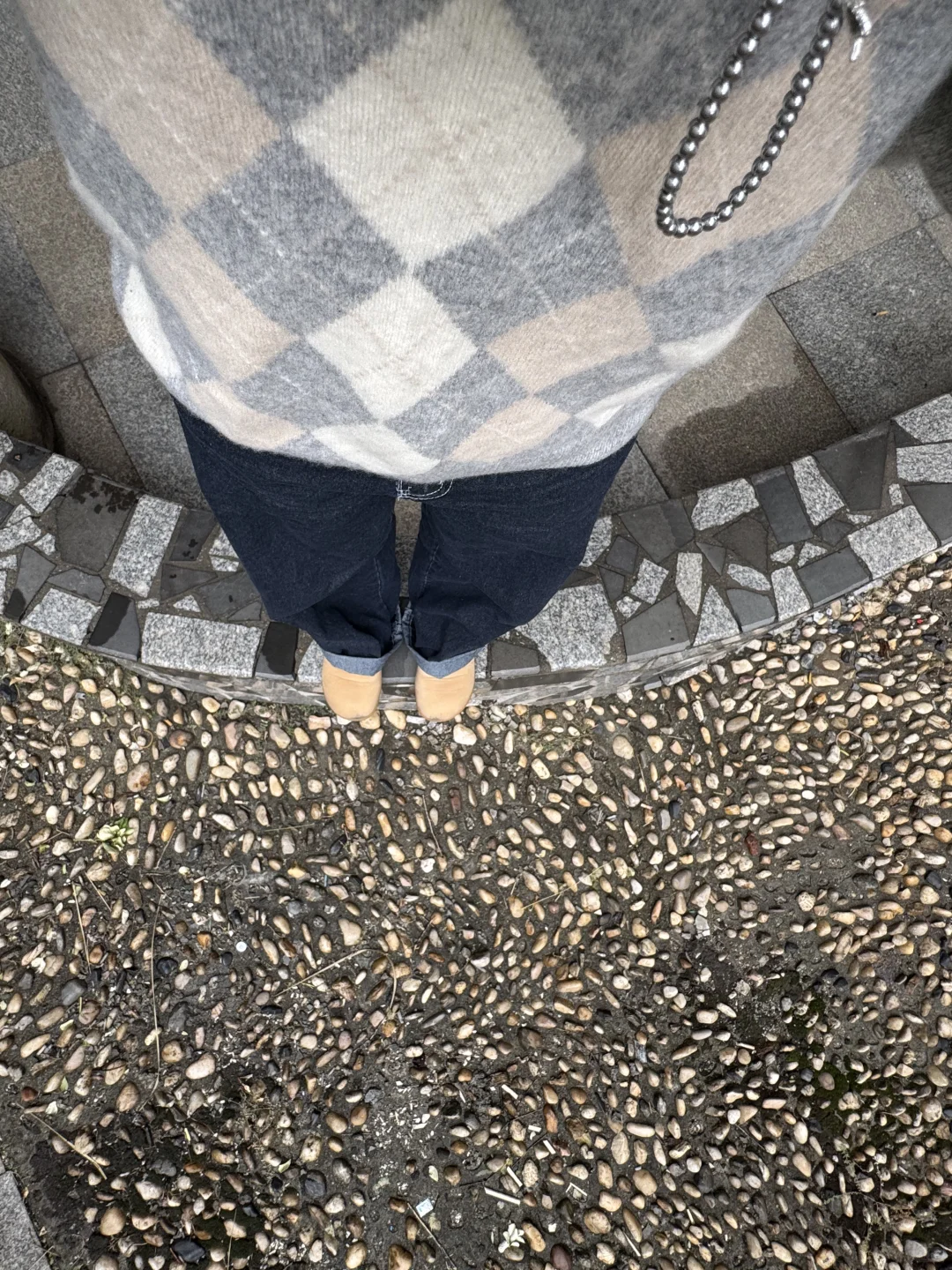 武汉女研穿什么～