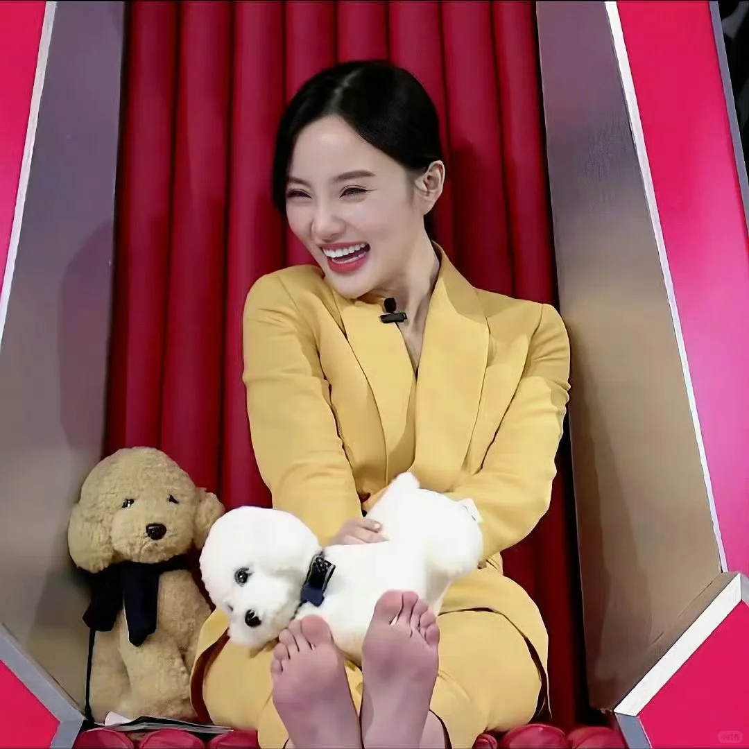 李小璐✨🦶🏻