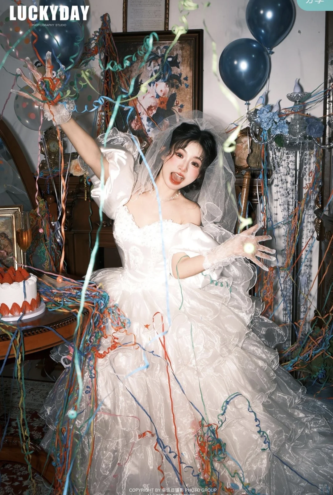 18岁生日照片球球大家帮选风格！！