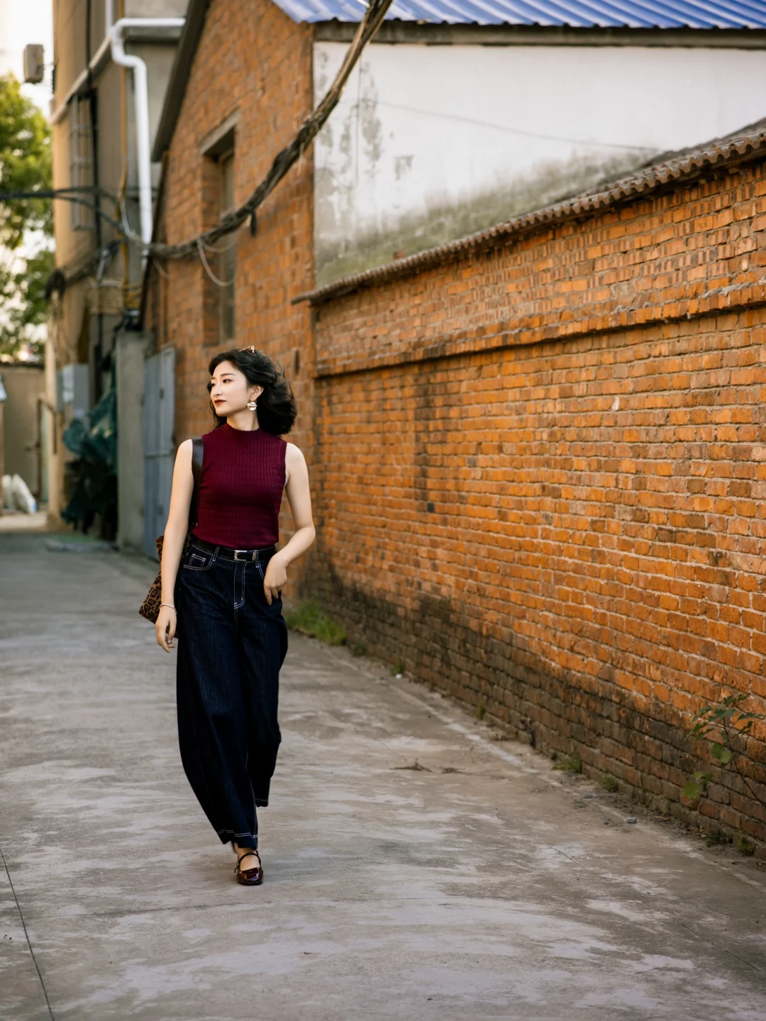 港风文艺片-老楼和夕阳给的复古感