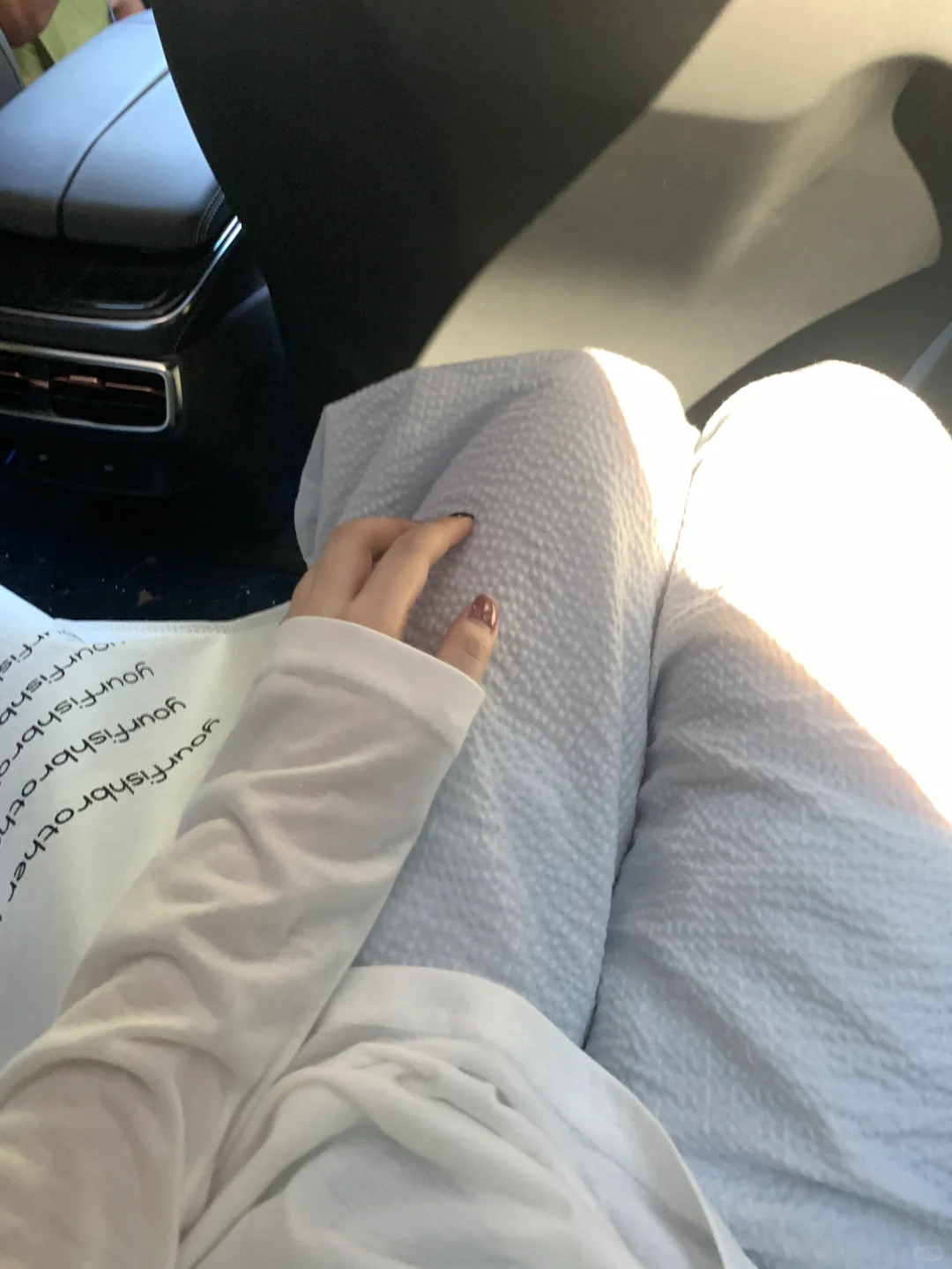 谁懂35度天气也要穿长袖长裤的倔强！