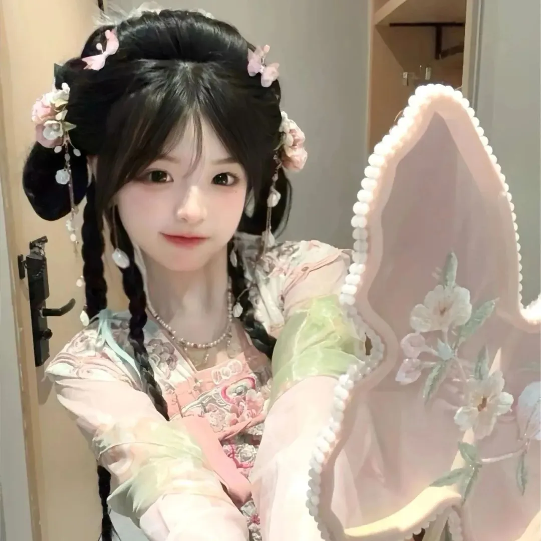 𝑾𝒆𝑪𝒉𝒂𝒕｜更一期古风