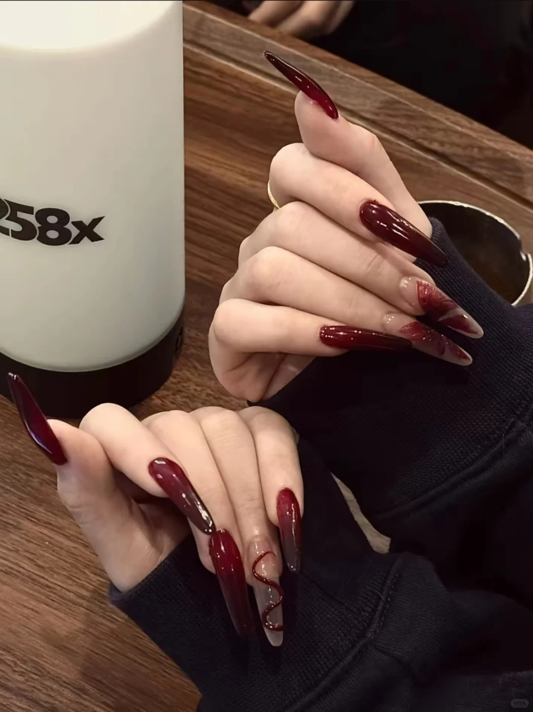 蛇蝎美人才做的美甲！