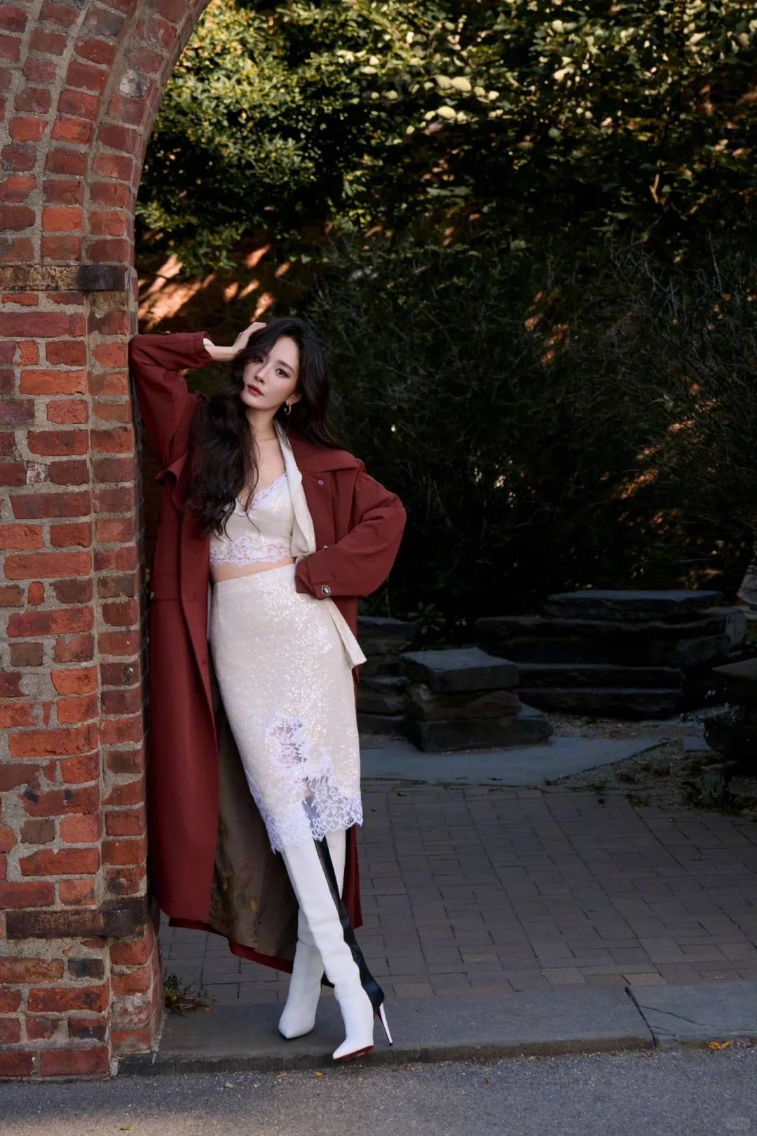 杨幂｜🐦‍⬛幂幂秋冬复古大衣穿搭大赏