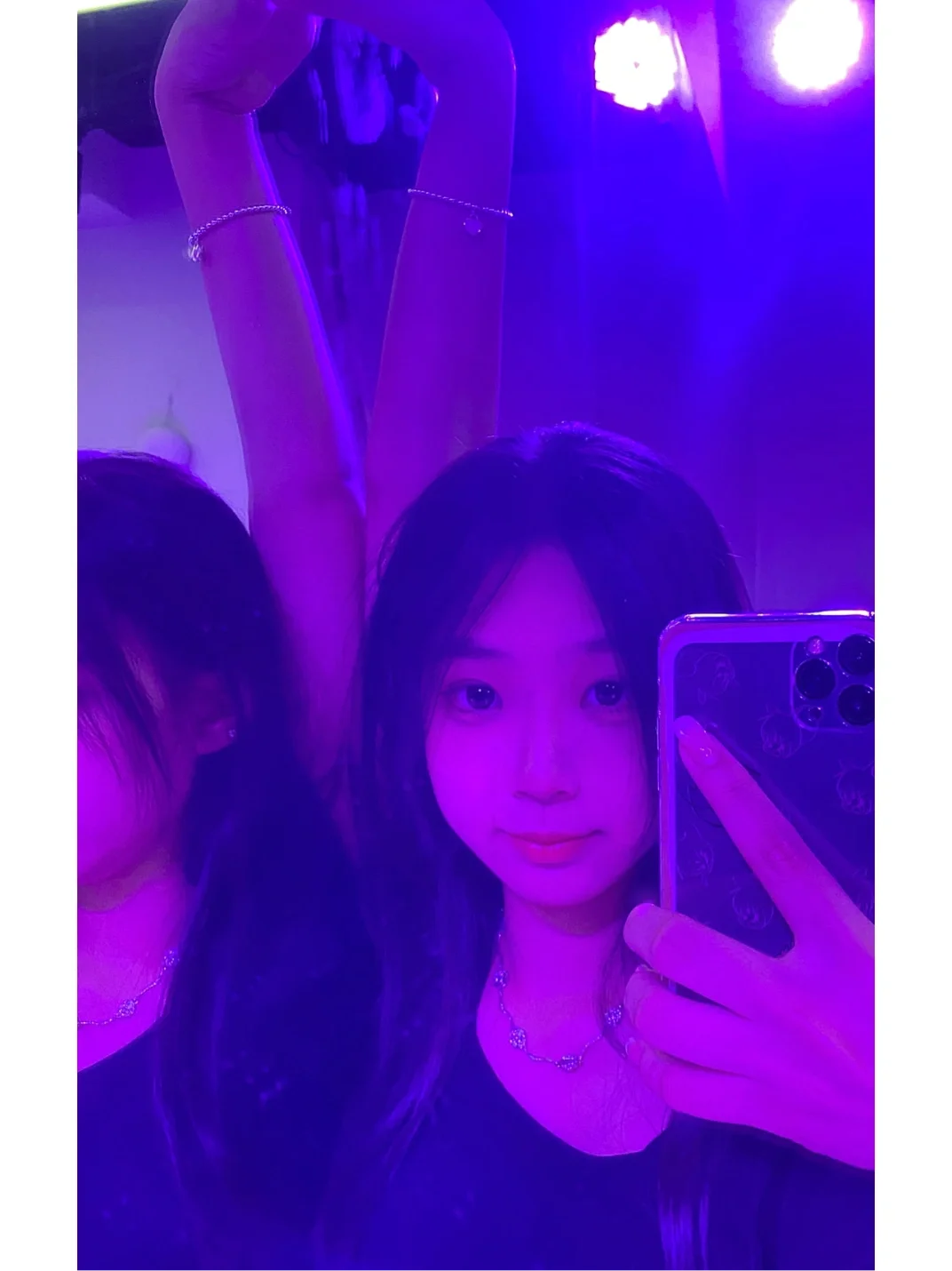 姐妹都能懂紫色的美腻吧！