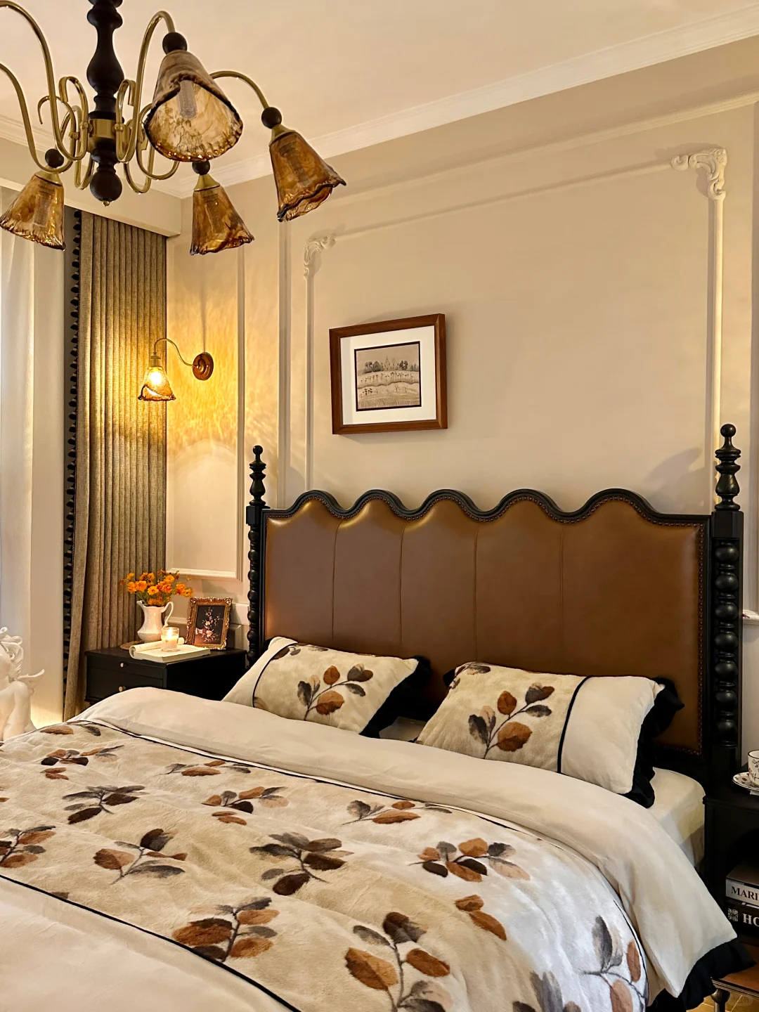 🍂秋日雨天的复古卧室，温暖感满满～