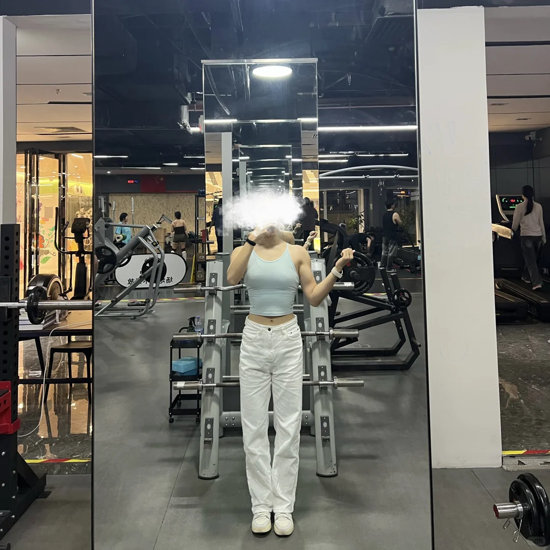 173 57kg丨还有多少女孩子还在死磕体重数字