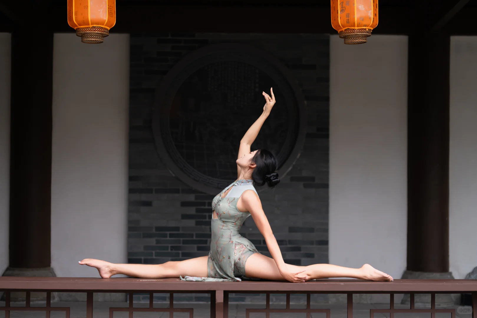 这组中式写真的造型难度有点大哦