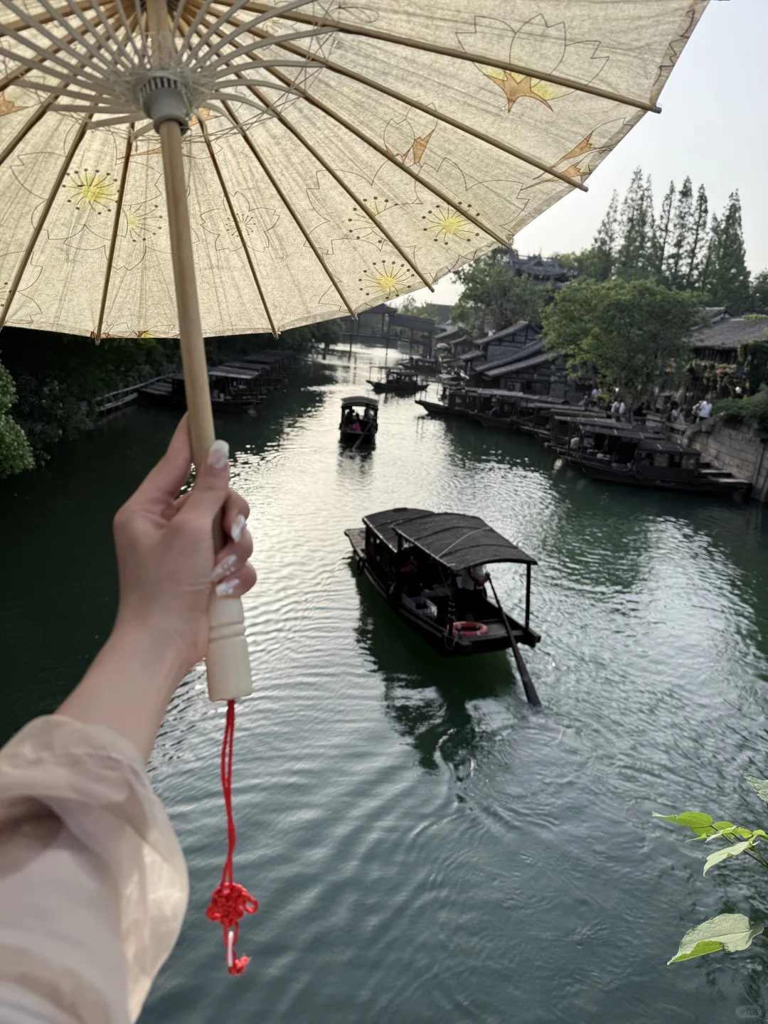 当然要尝试一下“小唯”造型啦