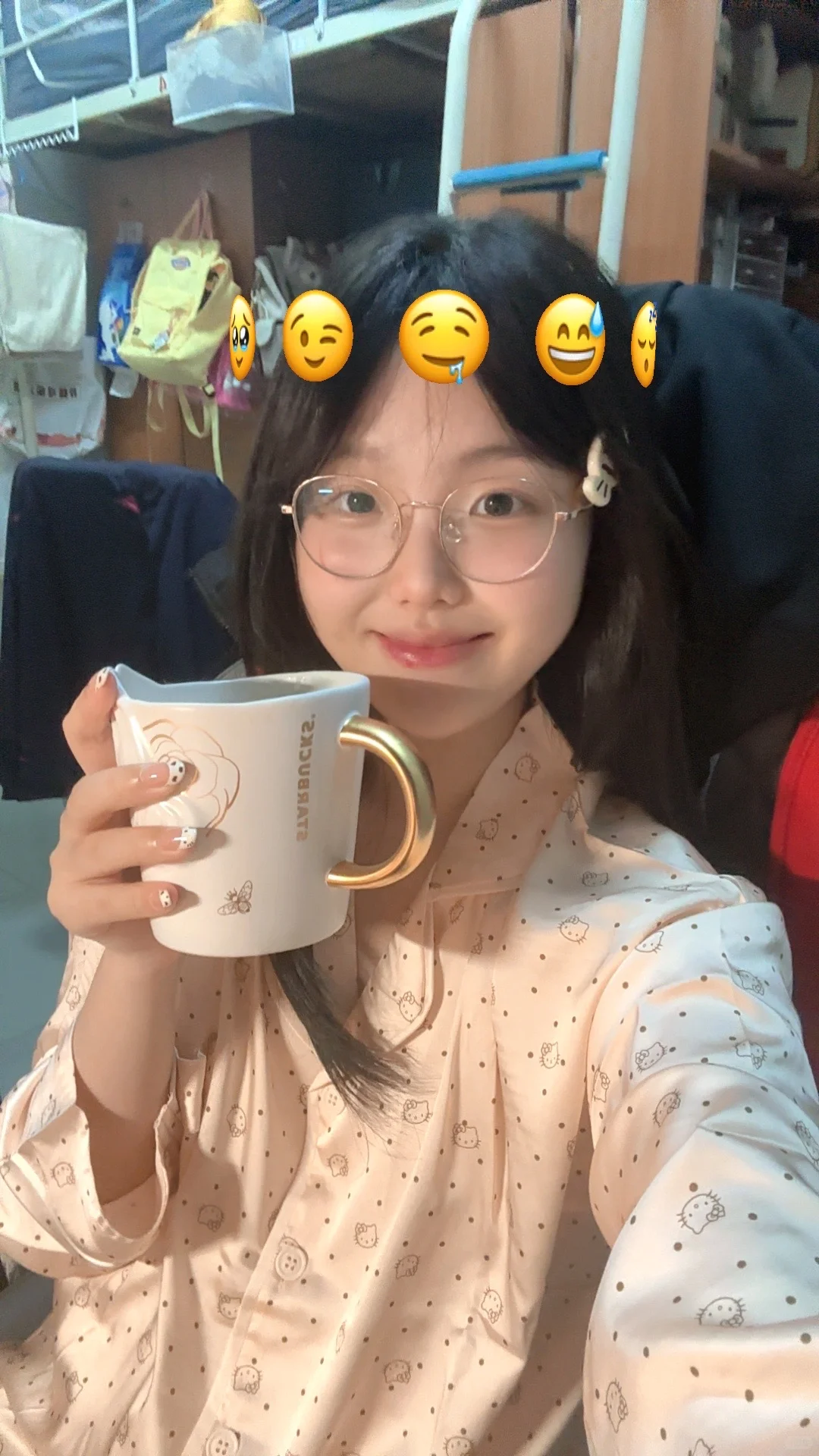 宿舍新皮肤★̆̈𝗵𝗲𝗹𝗹𝗼 𝗸𝗶𝘁𝘁𝘆🥄𓇼