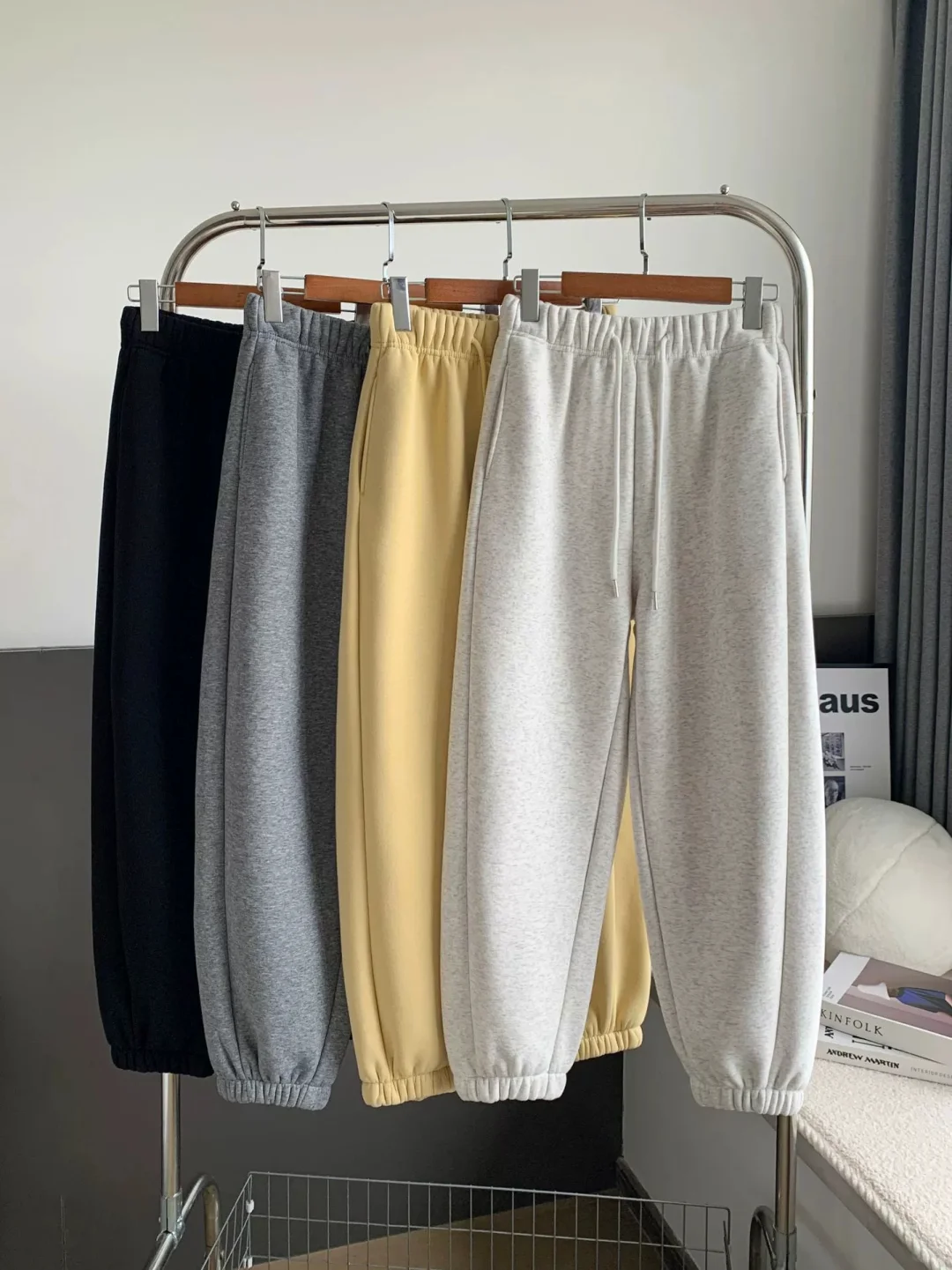 加绒加厚卫裤女休闲裤子