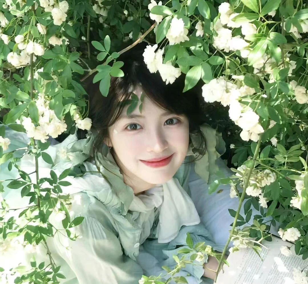 WeChat氛围感女头+背景