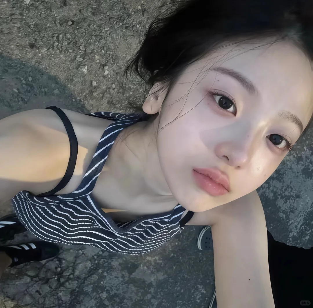 𝙒𝙚𝘾𝙝𝙖𝙩丨韩风女头