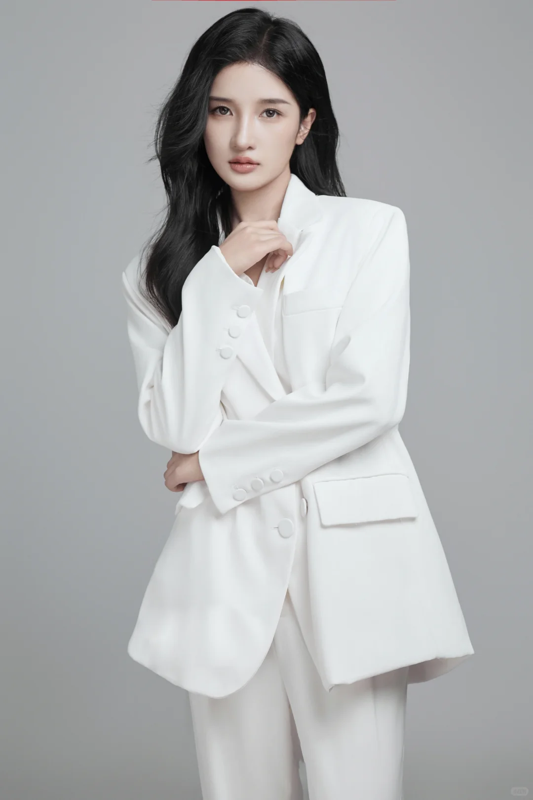 这组简约随性的形象照/拿捏职场✅