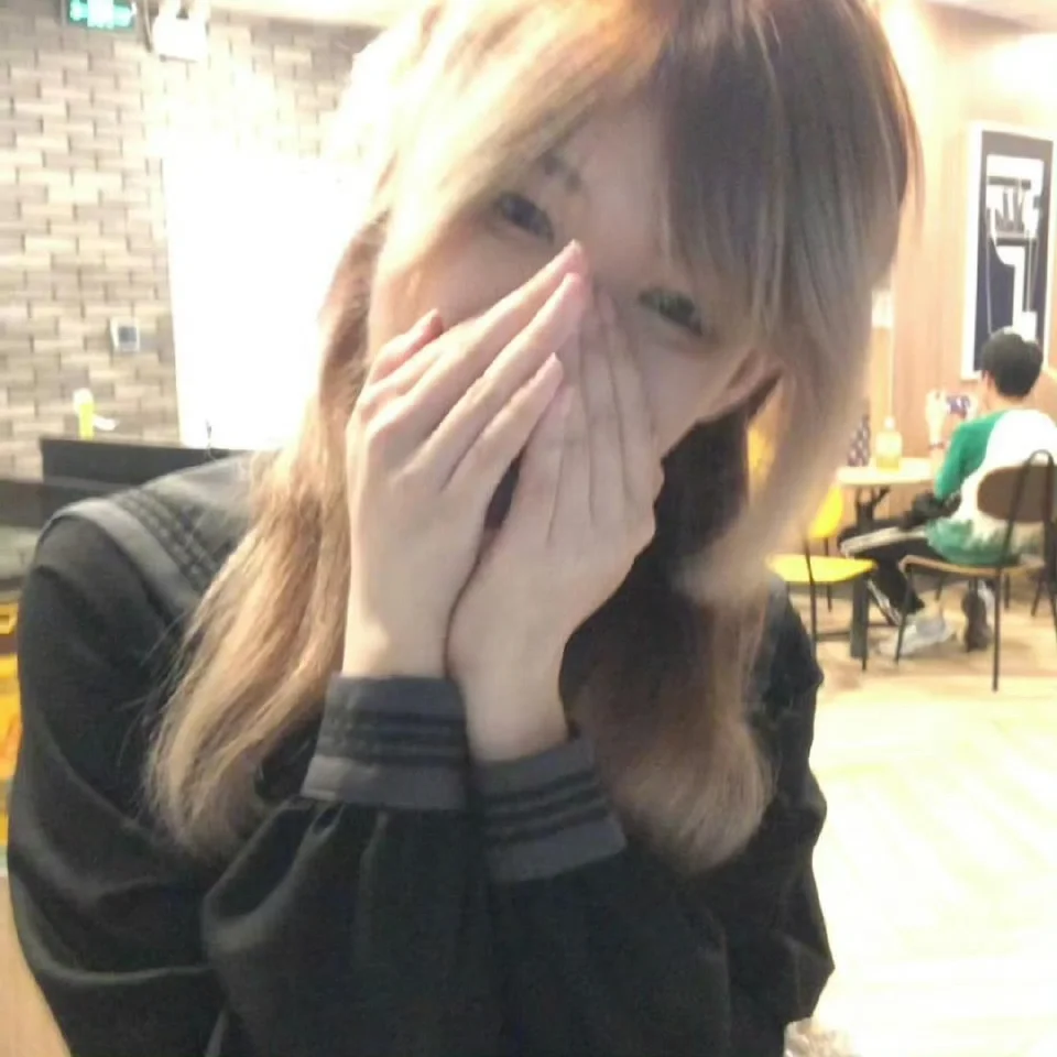 超爱𝙒𝙚𝘾𝙝𝙖𝙩氛围感女头