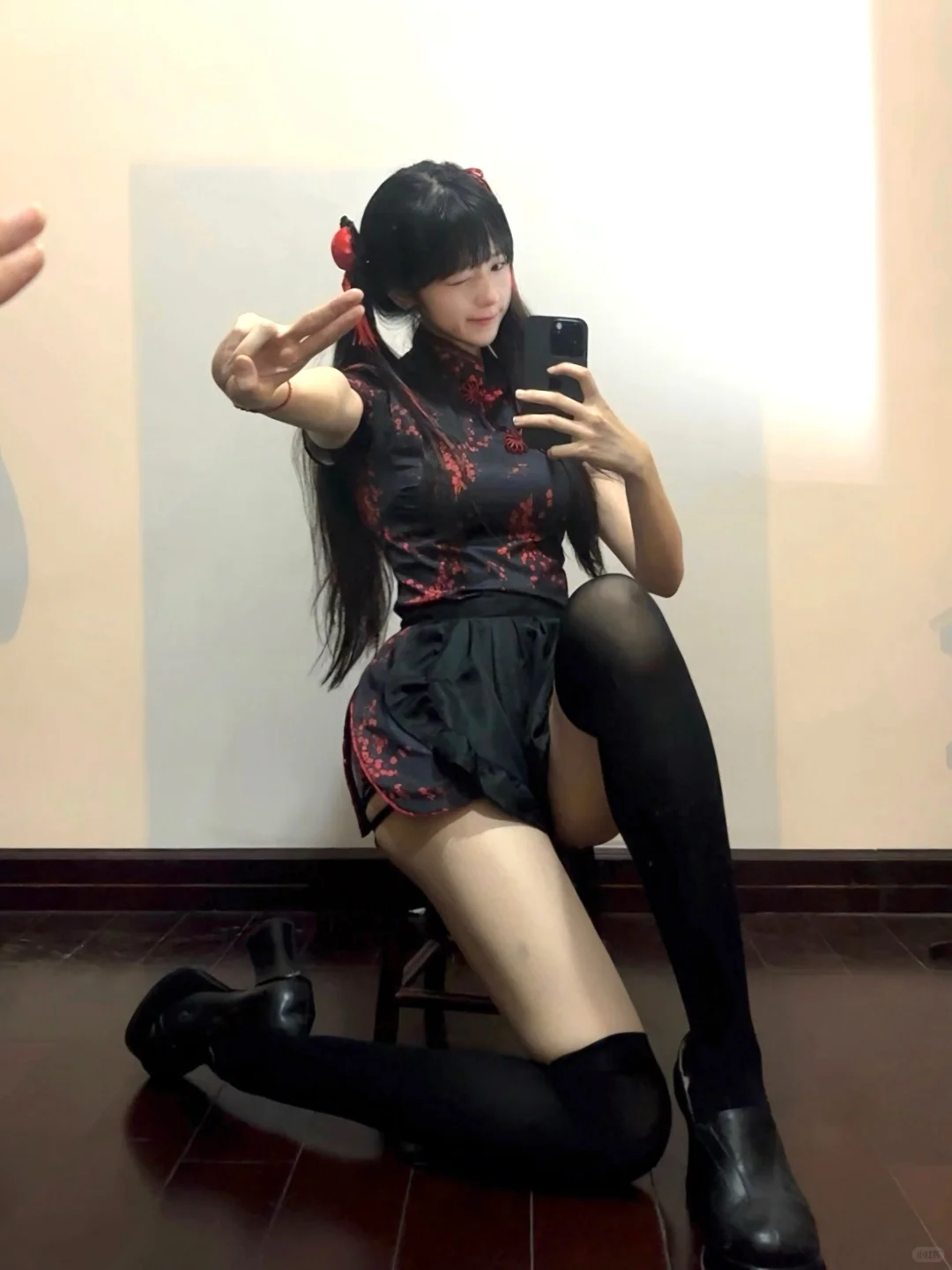 看我不爽的进来吃我一拳