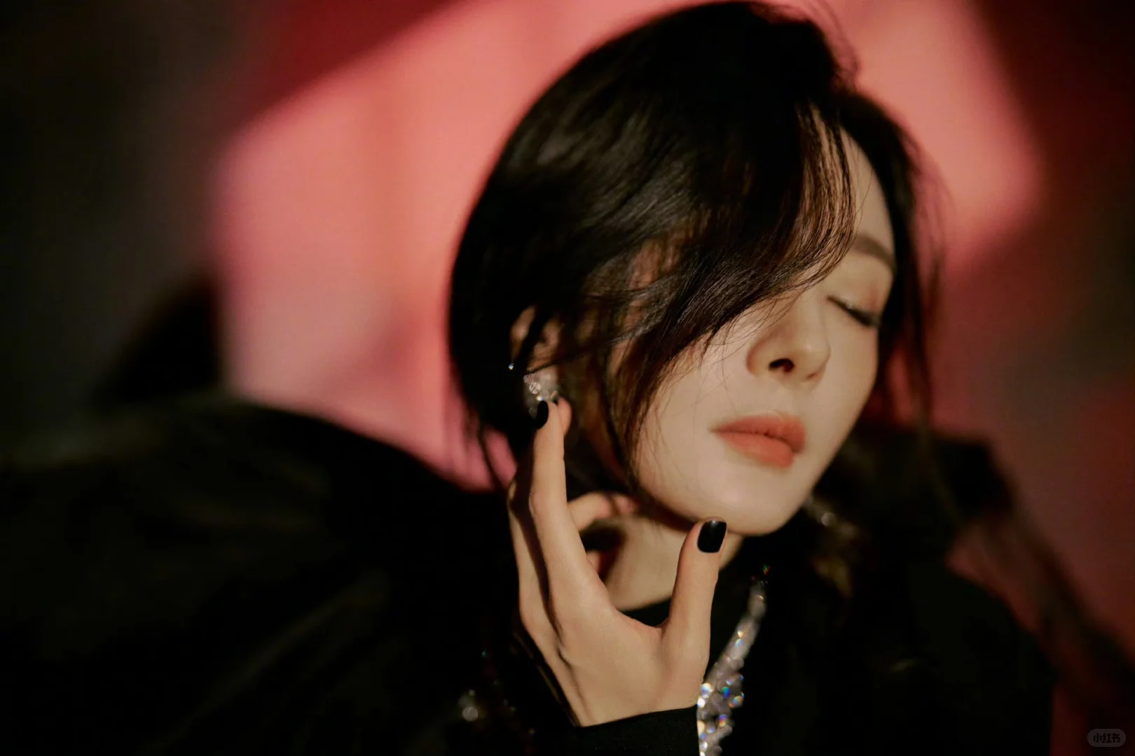 杨幂 VOGUE 盛典！妖艳的紫罗兰～