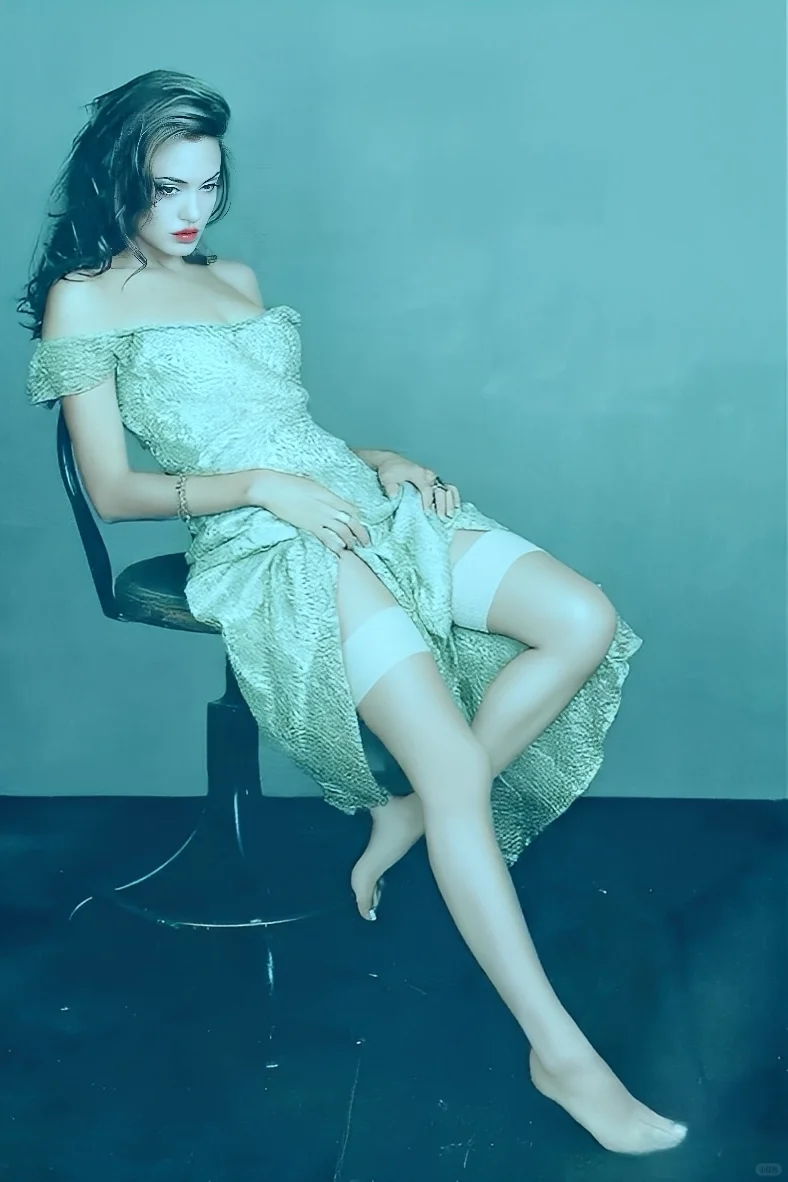 安吉丽娜•朱莉