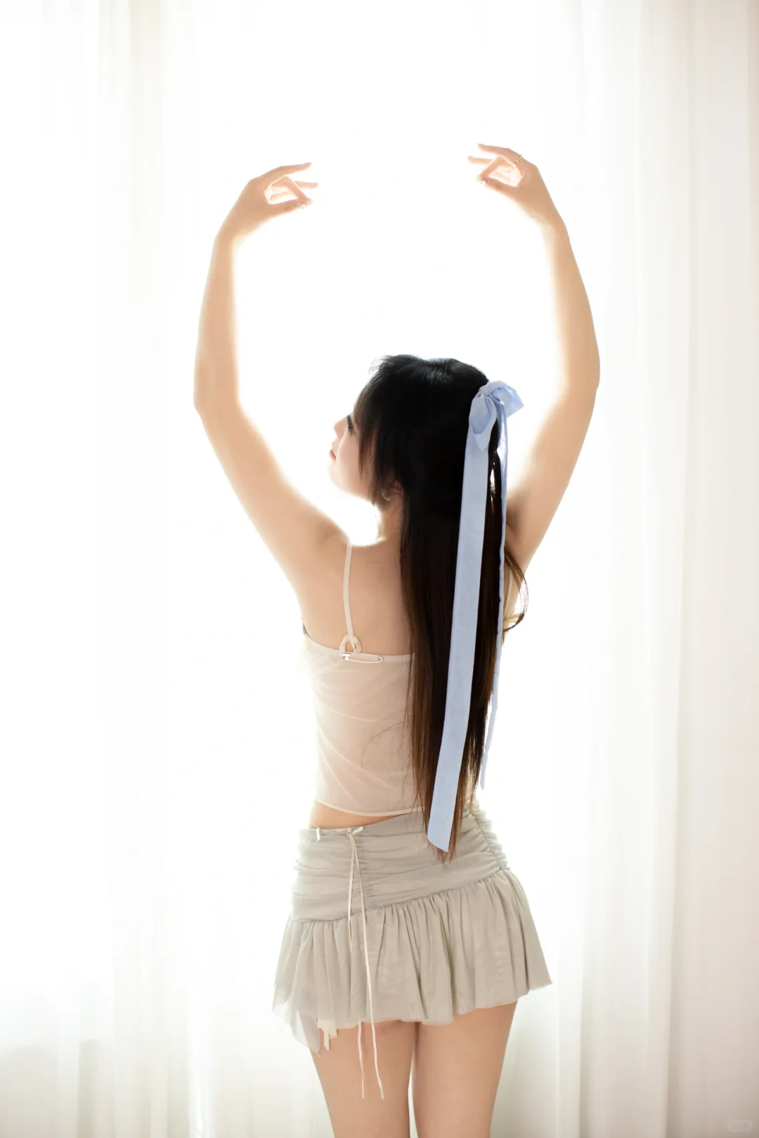 女孩子怎么能不拍一组氛围感私房写真呢💿