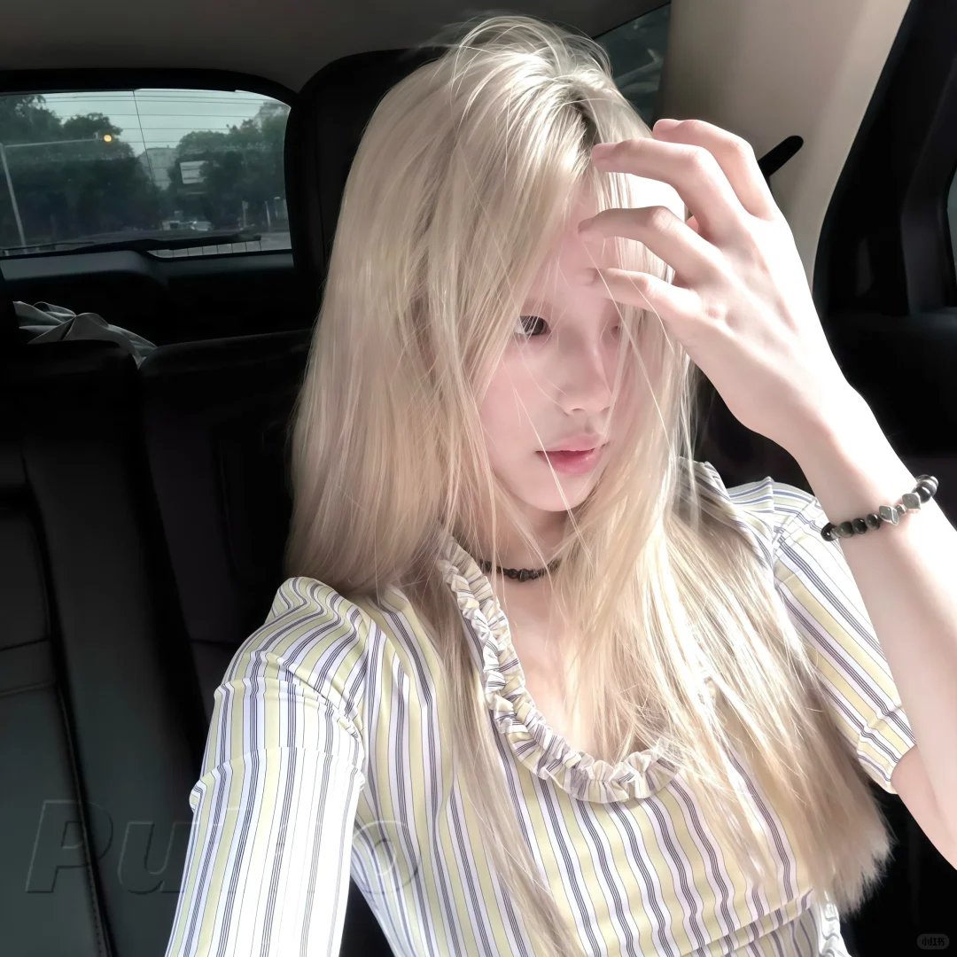 𝑾𝒆𝑪𝒉𝒂𝒕丨头像背景圖搭配