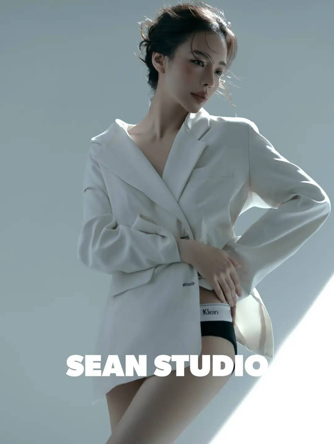 西装御姐写真、高级感拉满