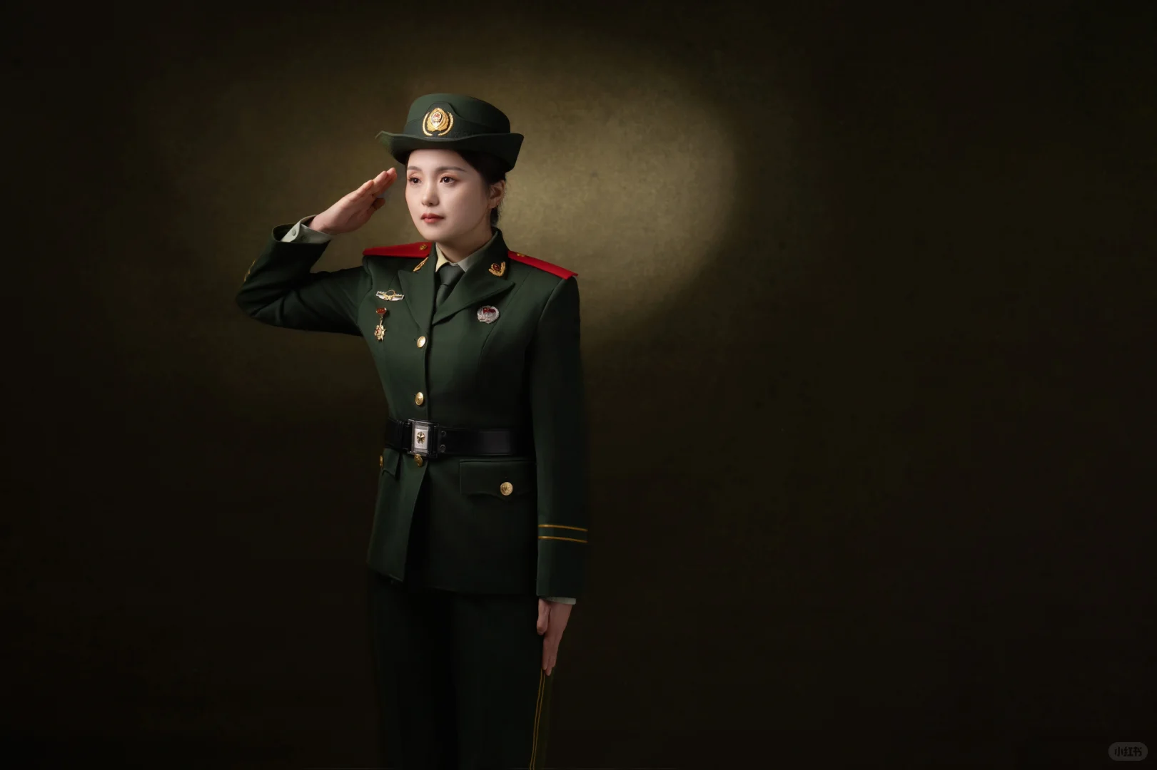 根正苗红的军装照分享