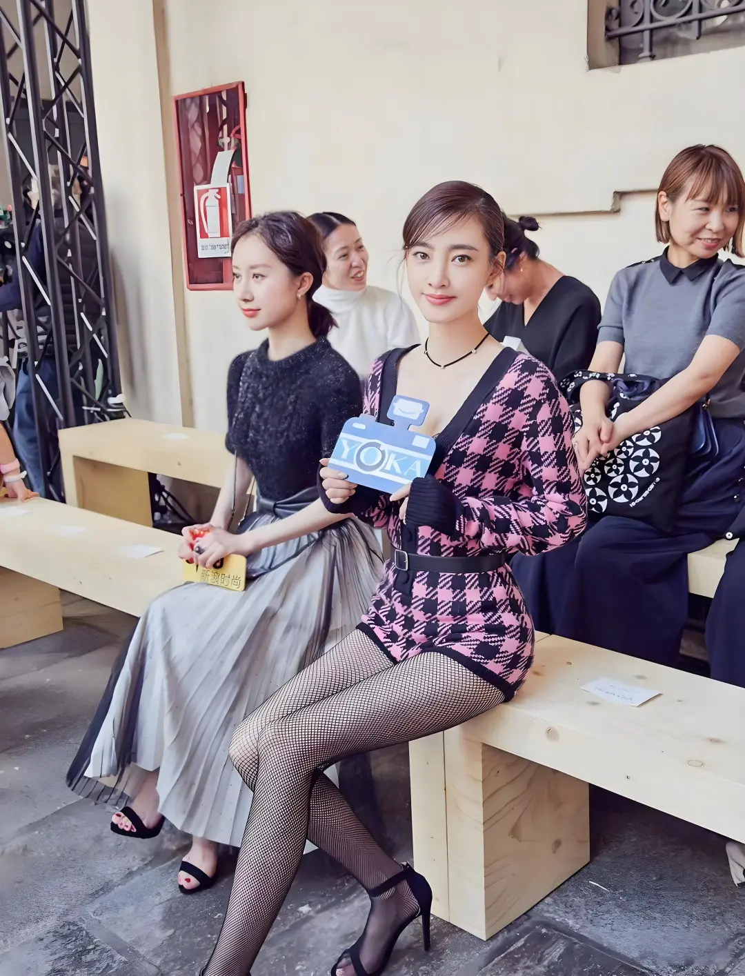 超级美女王丽坤-网袜穿你给打几分