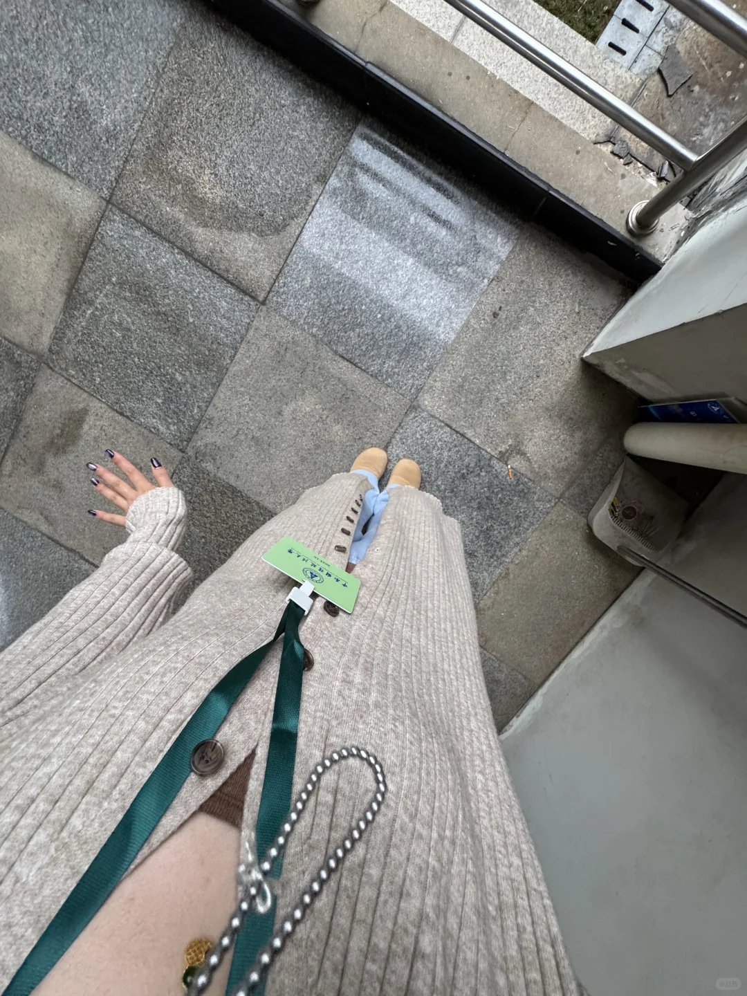 武汉女研穿什么～