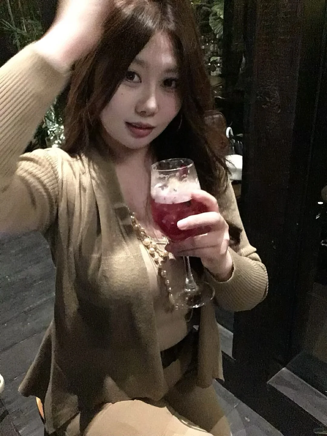 娇妻日常穿搭：待会儿来接我回家好吗？