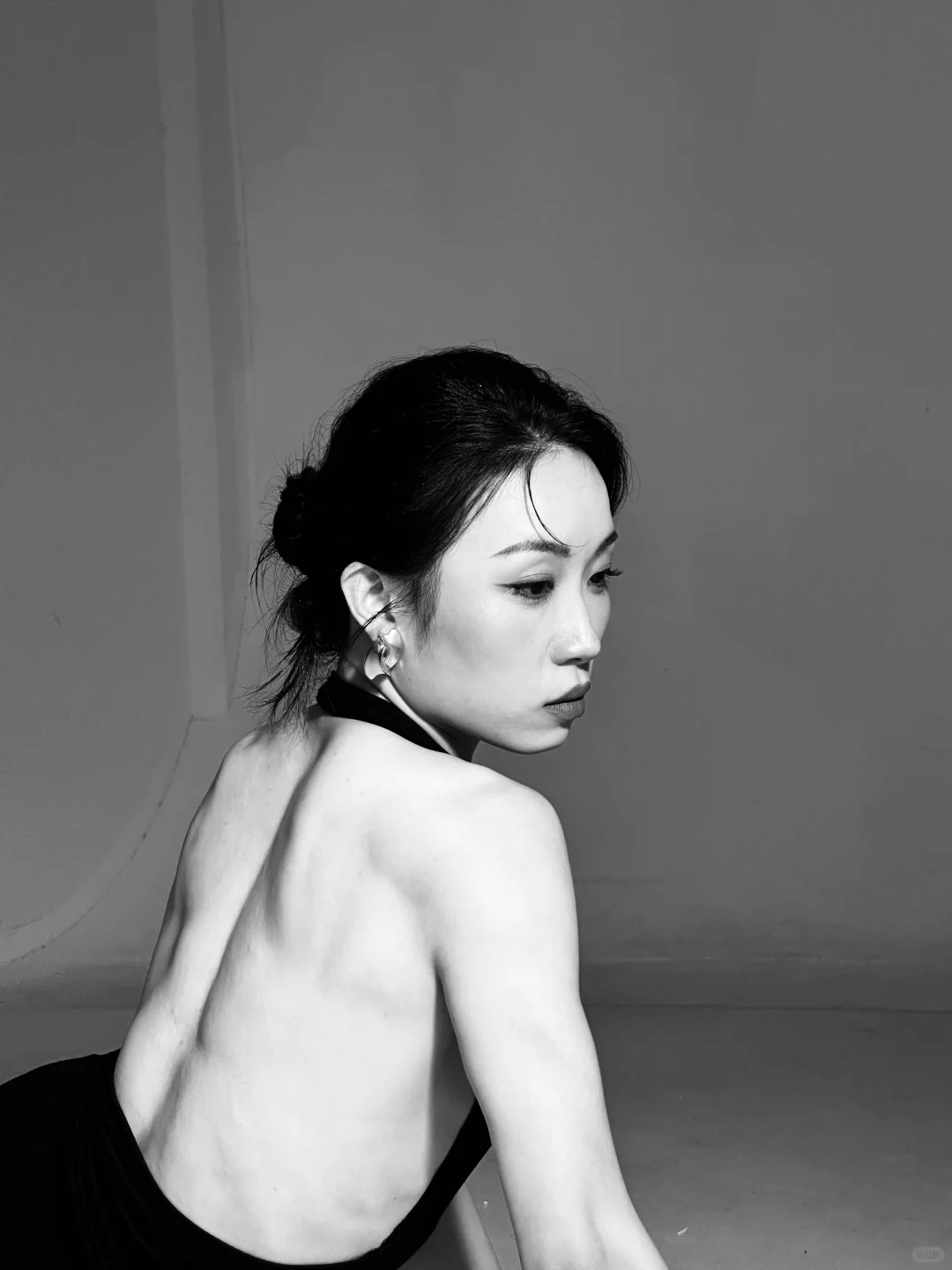 🖤🩶拍写真：千万别把我的线条p掉啊！！！