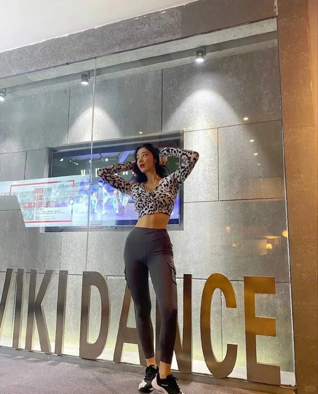 重庆小姐姐身材丰腴饱满，圈粉百万！这样的