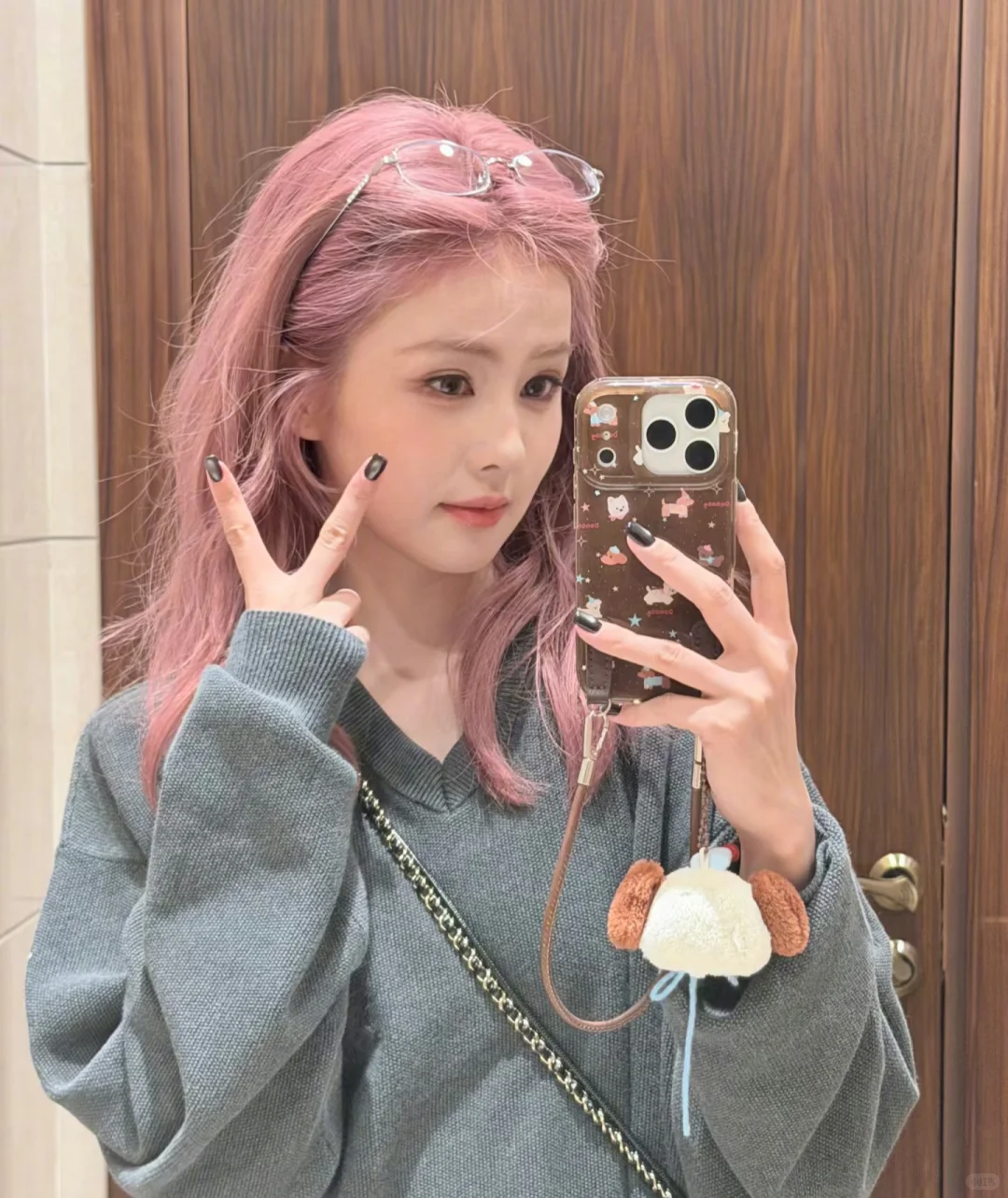 我画的壁纸被白鹿用啦！！！