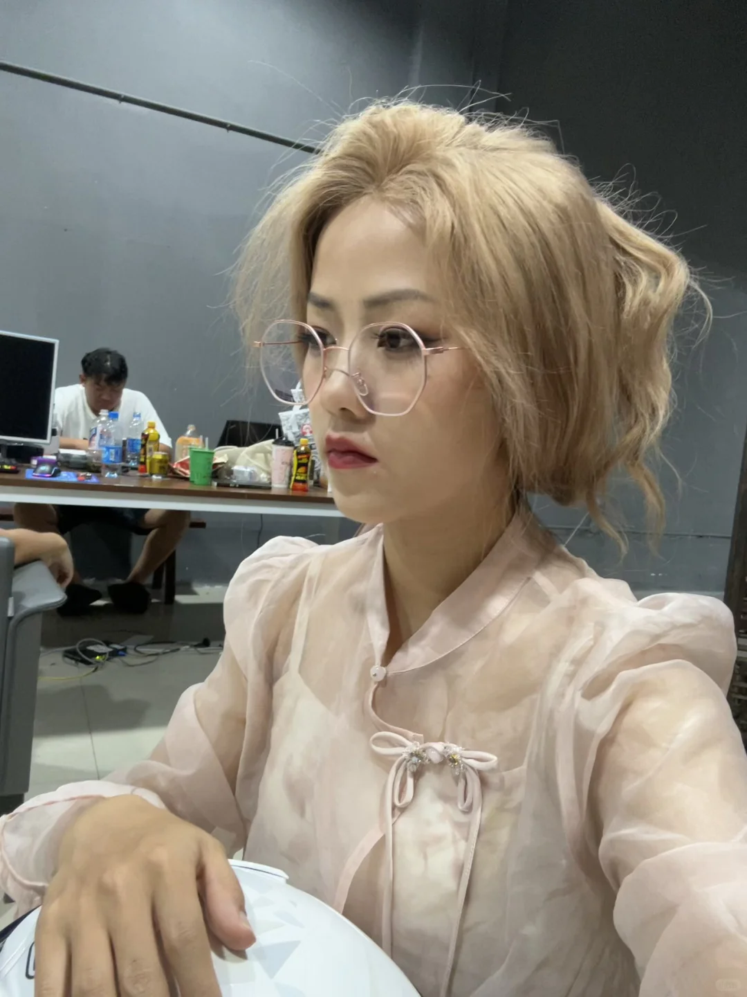 闺蜜说显老……