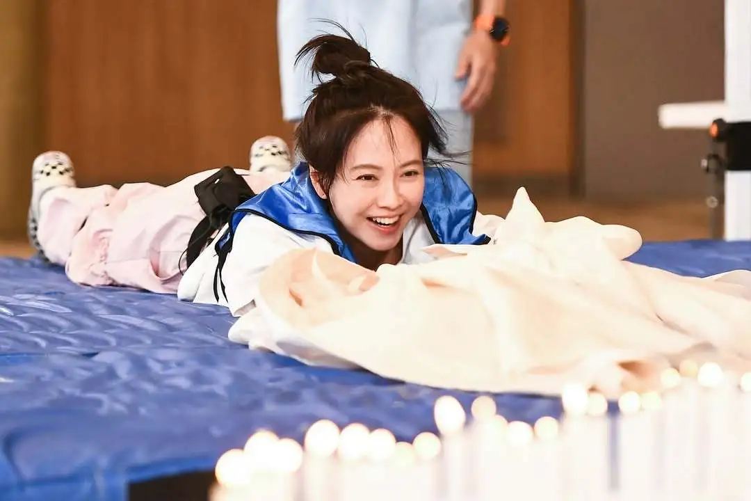 SBS摄影师更新智孝照片(被萌死啦)