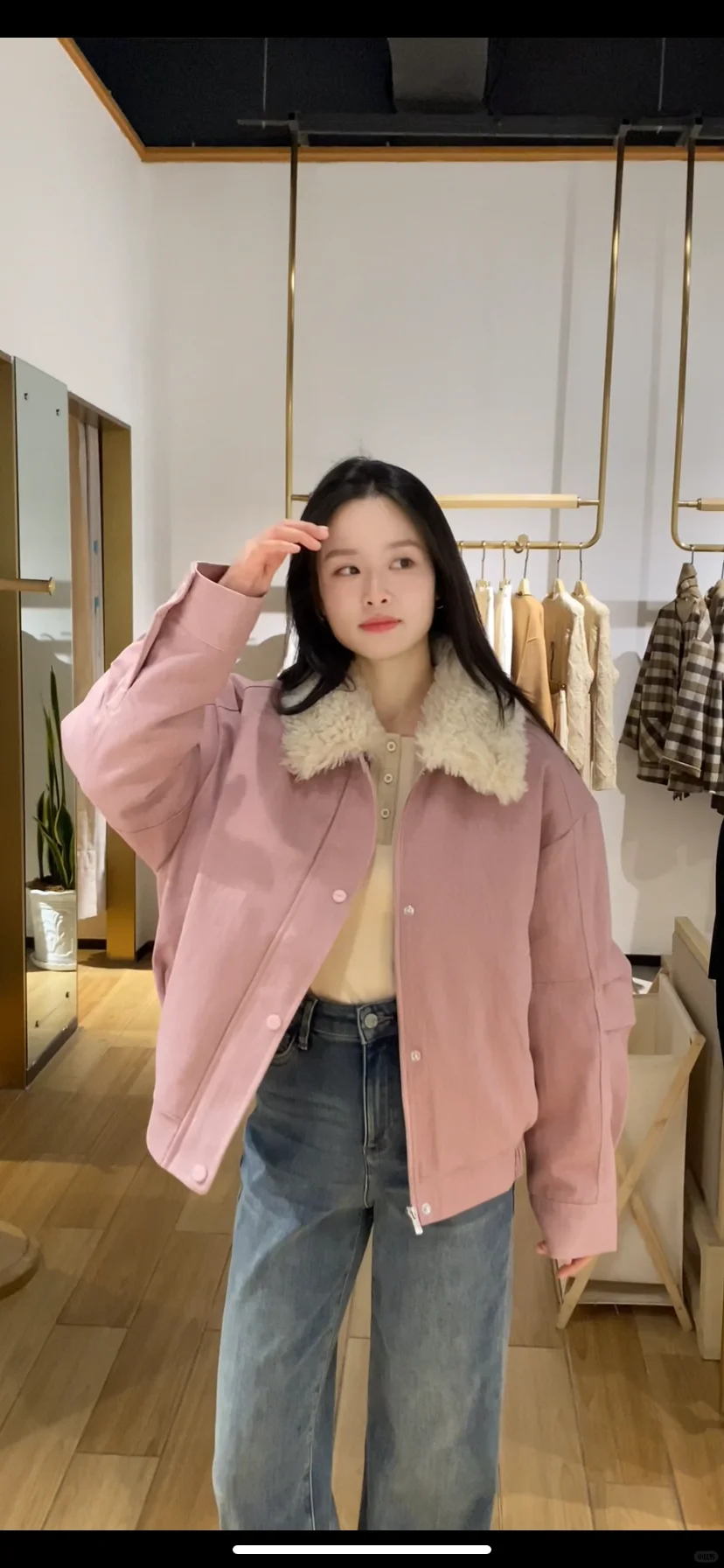 这一身可太有70酷酷女孩身上的复古味儿啦